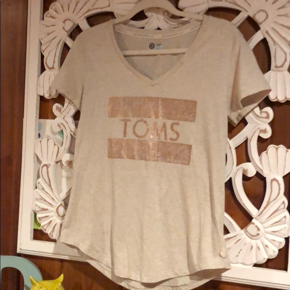 Tom’s Tee size M